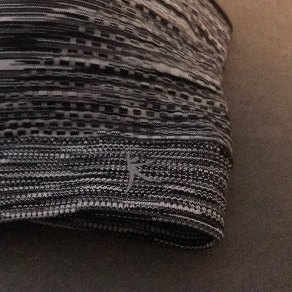 Cute Razor Back Sports Bra - Picture 4 of 6